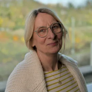 Foto von Frau Mantel